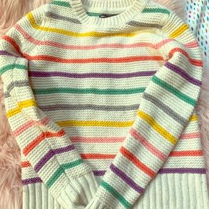 Gap sweater